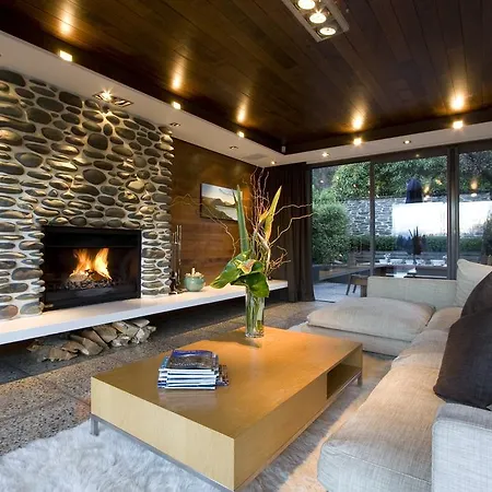 Forty Two By Amazing Accom